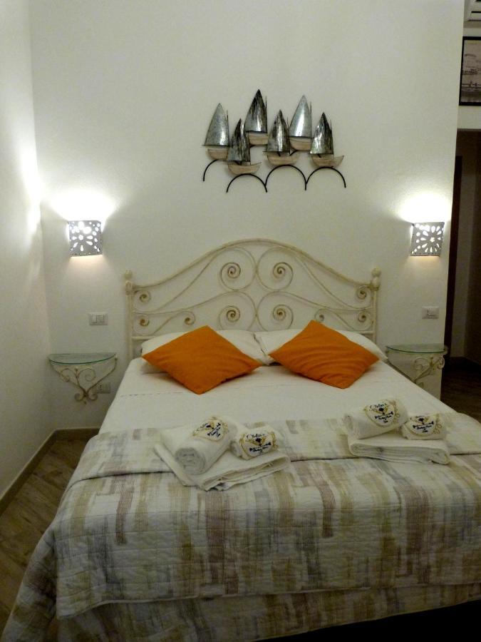 Clelia'S Boutique Rooms & Suites Λα Μανταλένα Εξωτερικό φωτογραφία