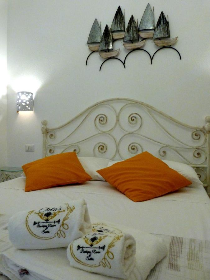 Clelia'S Boutique Rooms & Suites Λα Μανταλένα Εξωτερικό φωτογραφία