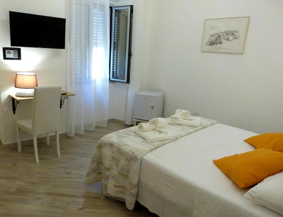 Clelia'S Boutique Rooms & Suites Λα Μανταλένα Εξωτερικό φωτογραφία